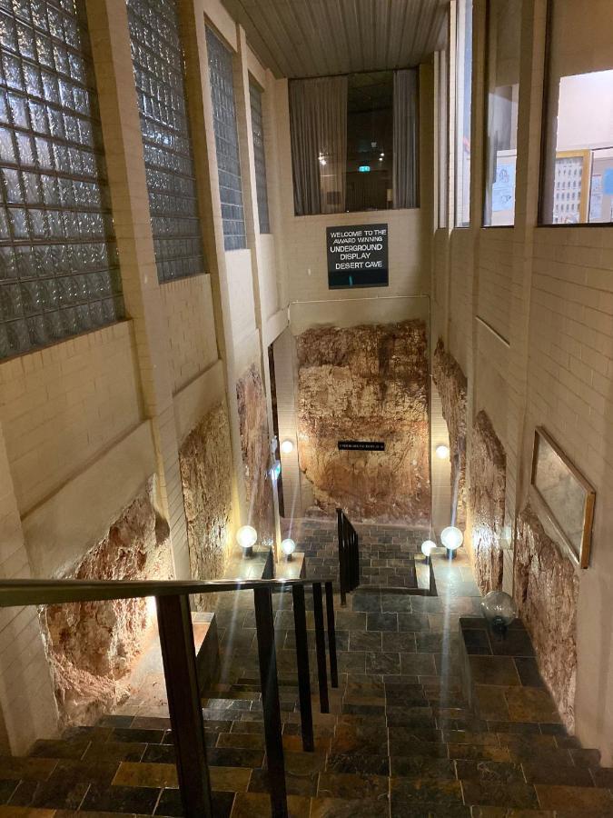 Ali'S Underground Studio Coober Pedy Exterior photo