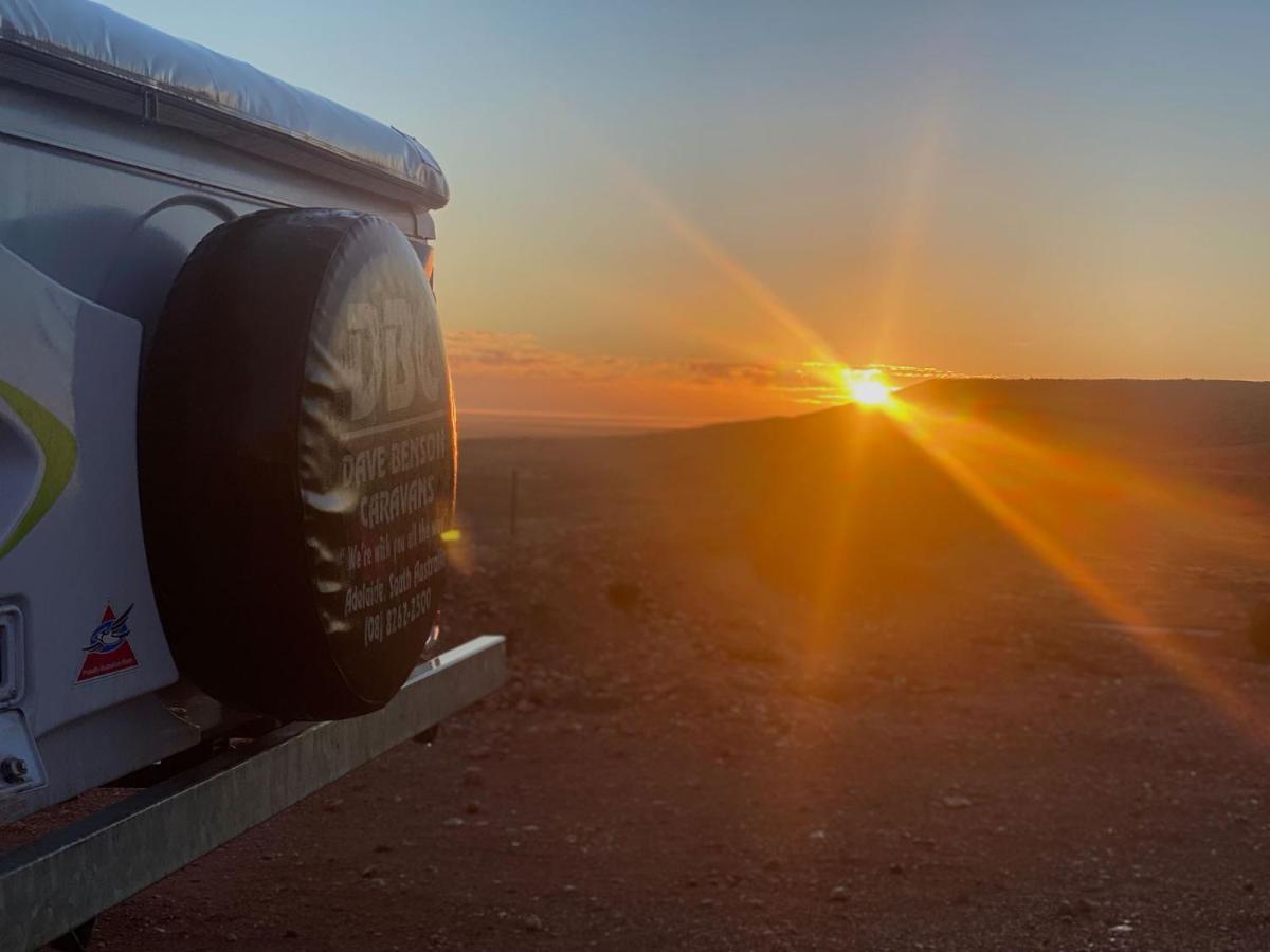 Ali'S Underground Studio Coober Pedy Exterior photo