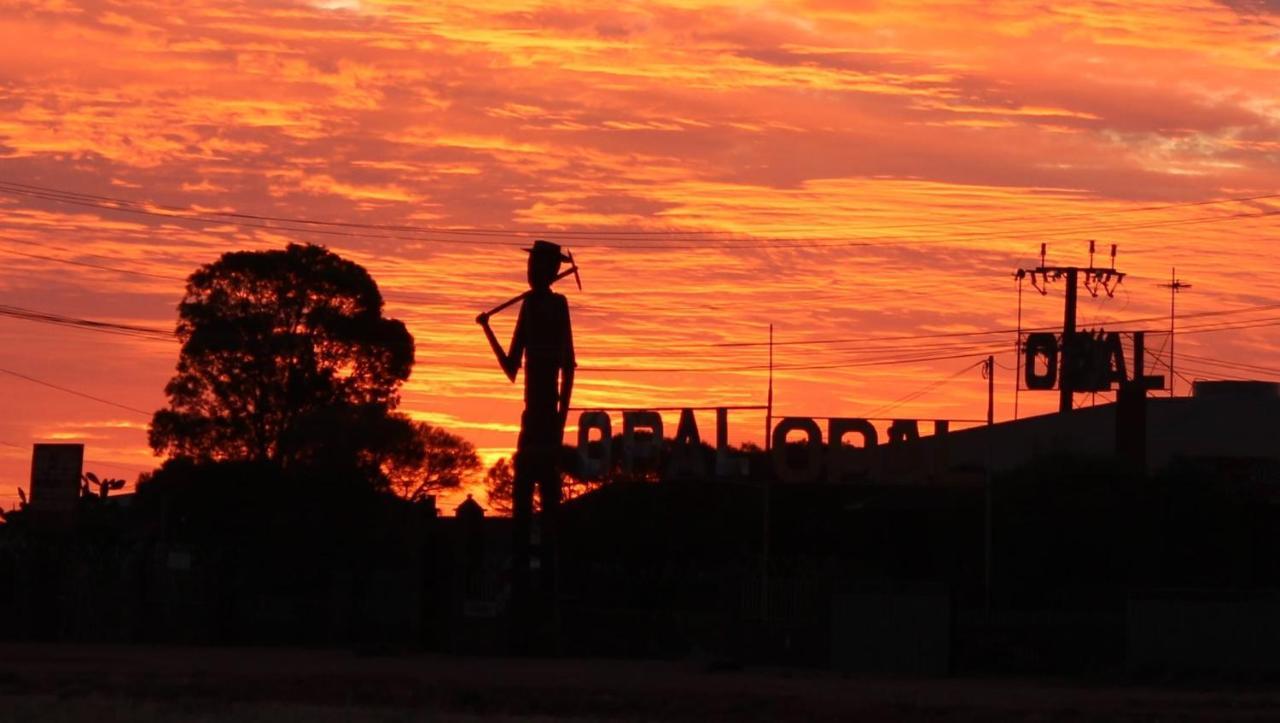 Ali'S Underground Studio Coober Pedy Exterior photo