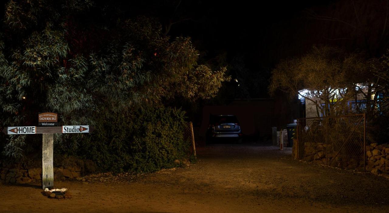 Ali'S Underground Studio Coober Pedy Exterior photo
